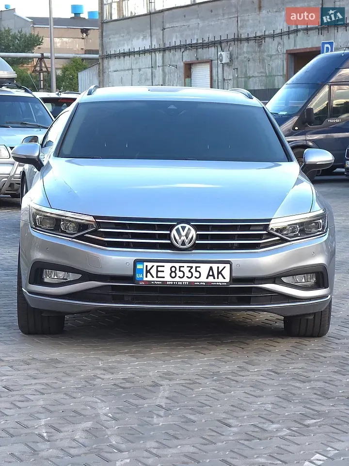 Volkswagen Passat 2019 photo 4