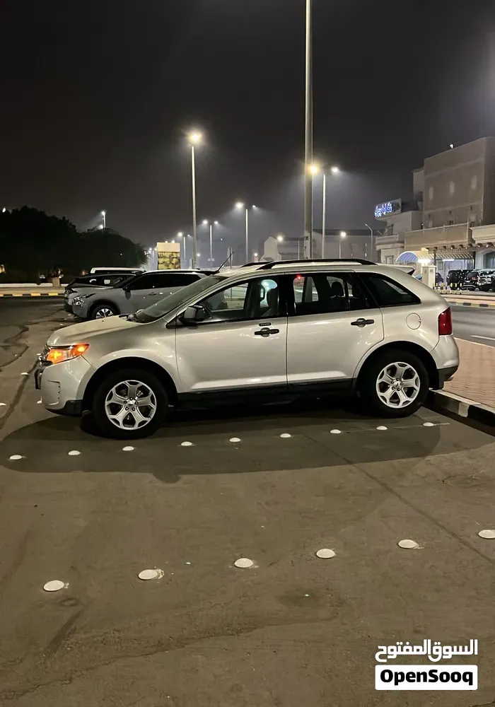 Ford Edge 2013 photo 2