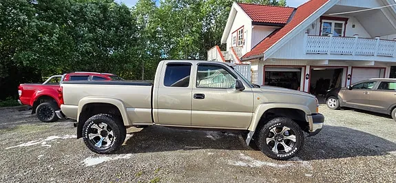 Chevrolet Silverado 2500 2003 photo 4