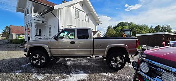 Chevrolet Silverado 2500 2003 photo 3
