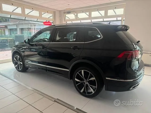 Volkswagen Tiguan 2023 photo 3