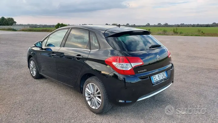 Citroen C4 2012 photo 5