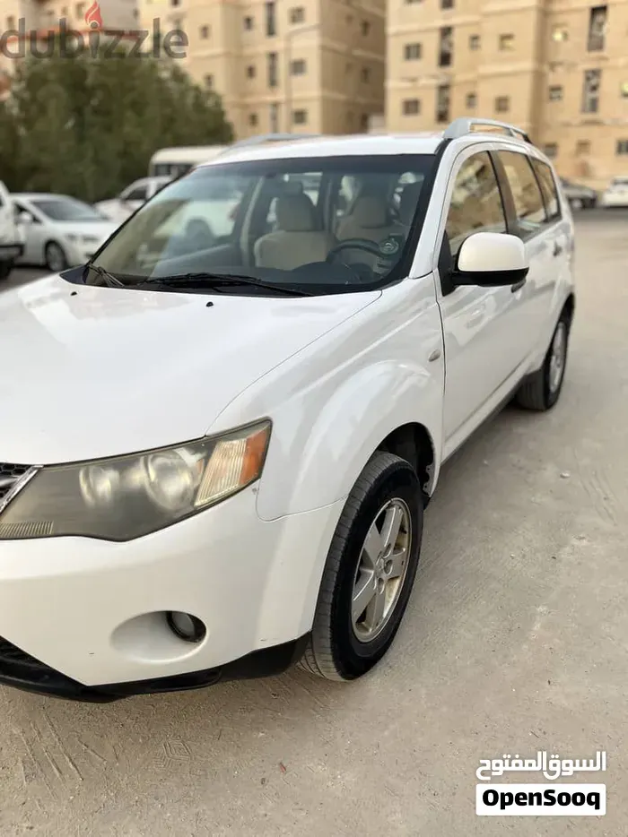 Mitsubishi Outlander 2008 photo 2