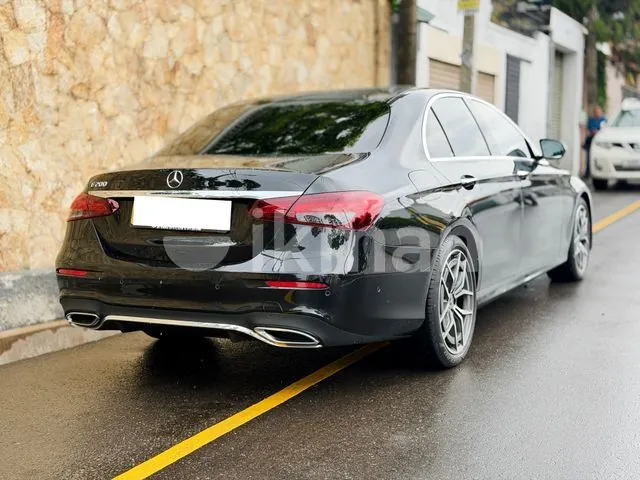 Mercedes-Benz E200 2015 photo 3