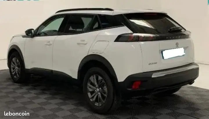Peugeot 2008 2021 photo 3