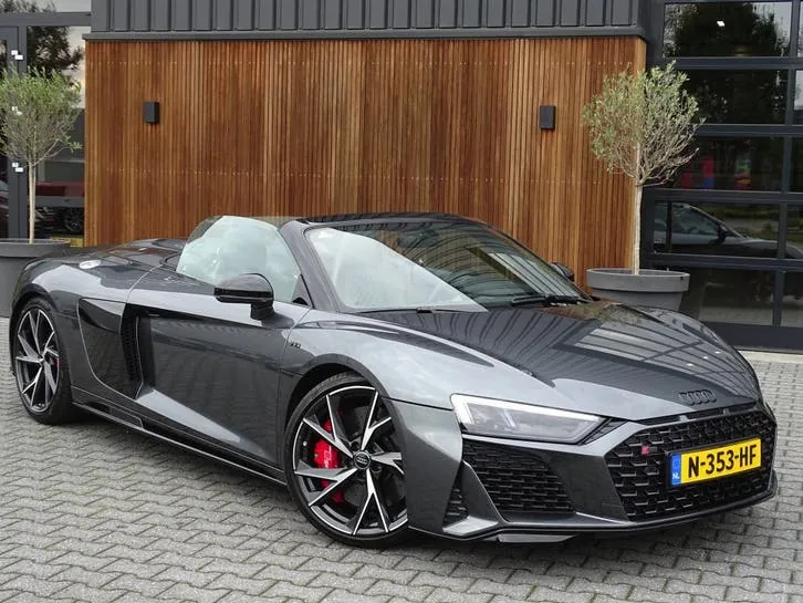 Audi R8 2019 photo 2