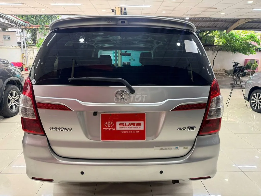 Toyota Innova 2014 photo 3