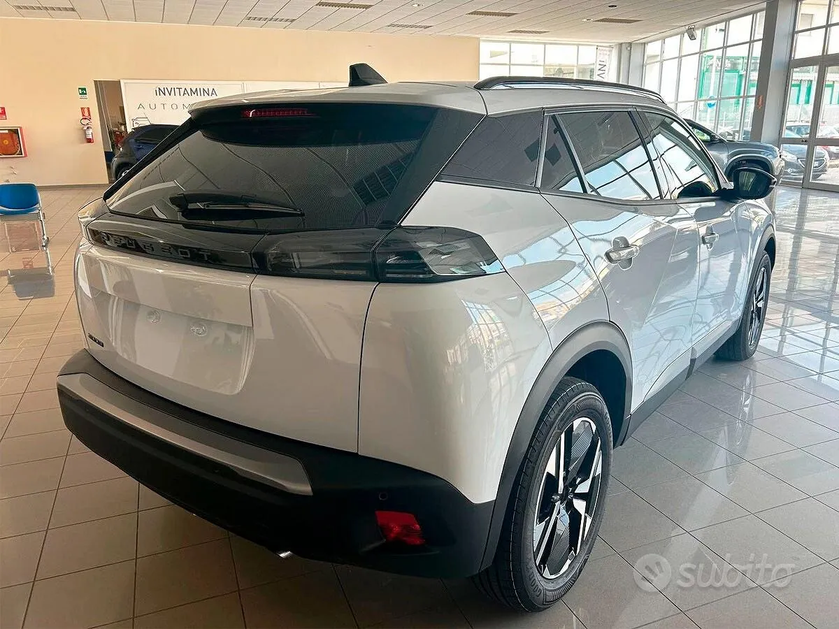 Peugeot 2008 2025 photo 5