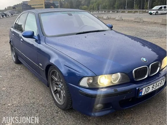 BMW M5 2002 photo 4