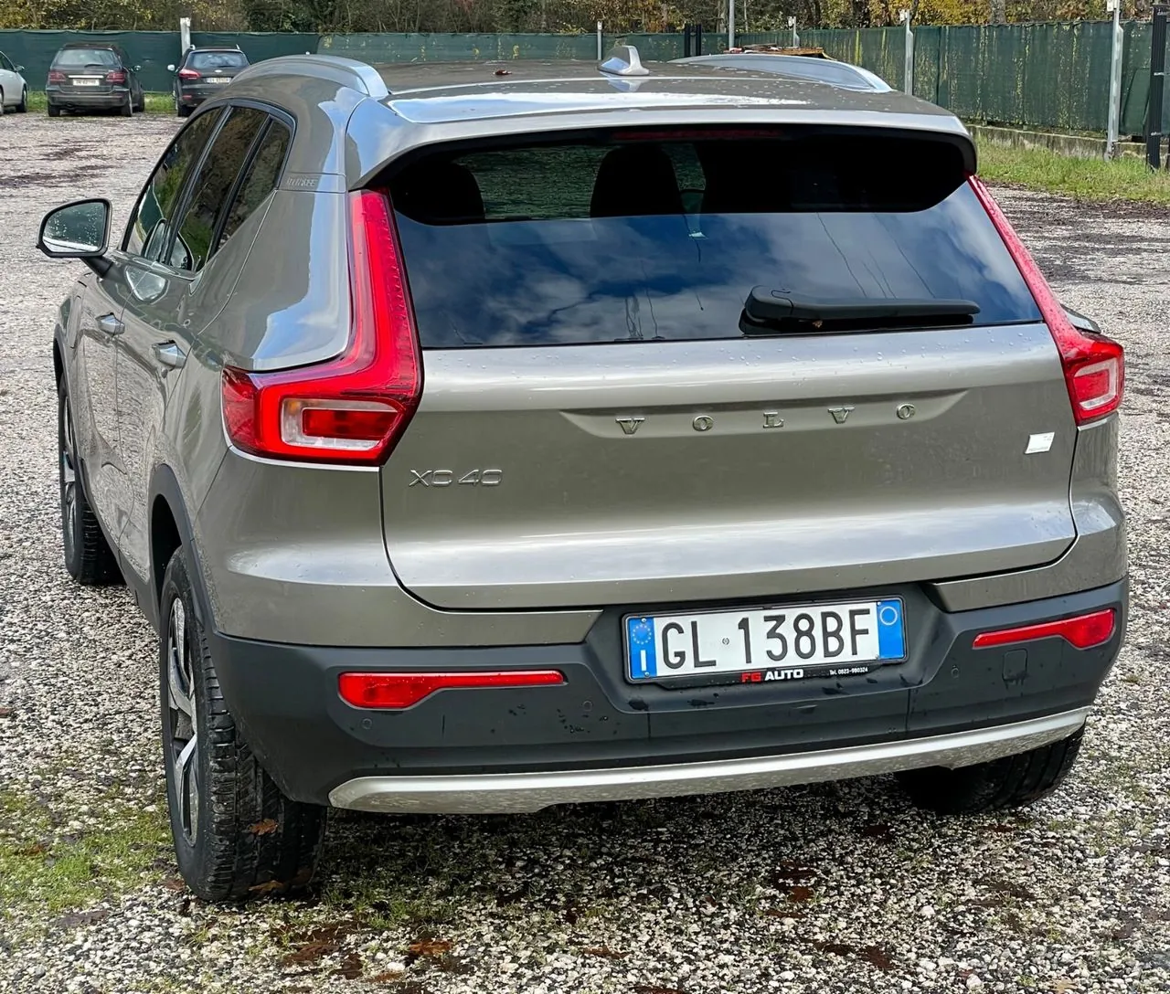 Volvo Xc40 2021 photo 4