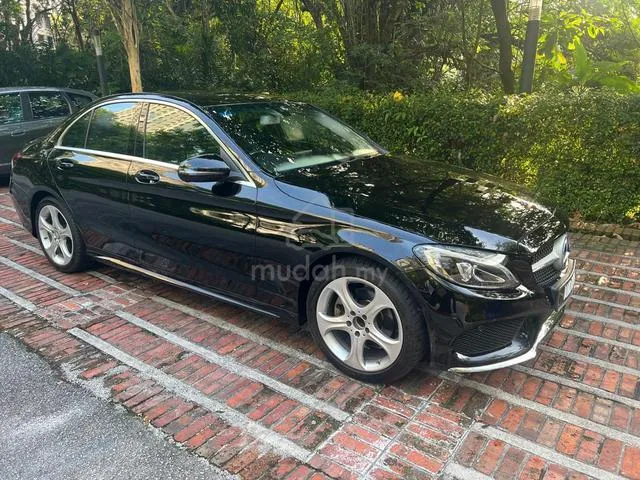 Mercedes-Benz C200