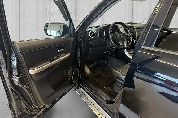 Suzuki Grand Vitara 2009 photo 5