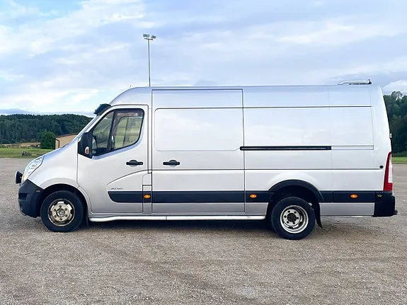 Renault Master T35 2012 photo 2