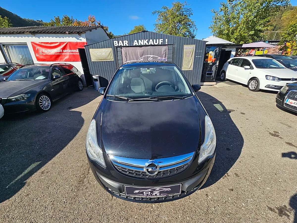 Opel Corsa 2013 photo 2