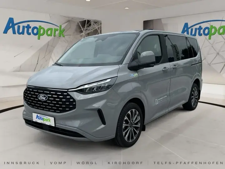 Ford Tourneo Custom Titanium X
