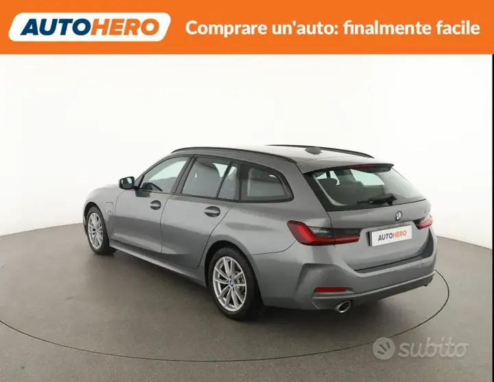 BMW 320 2022 photo 4