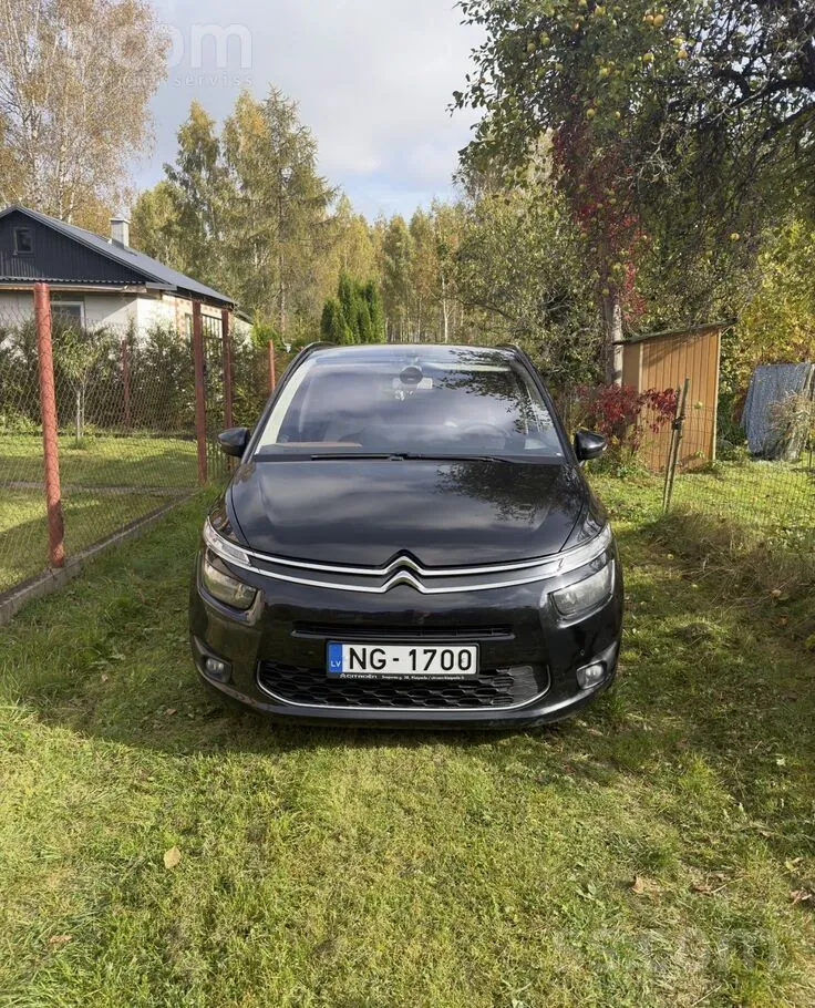 Citroen Grand C4 Picasso 2013 photo 2