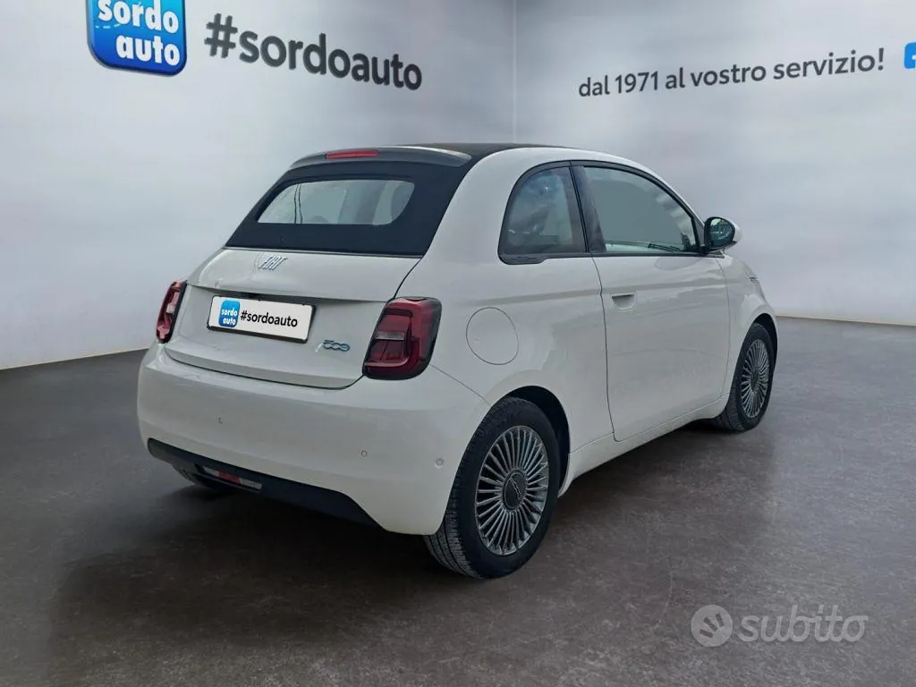 Fiat 500E Cabrio 2022 photo 4