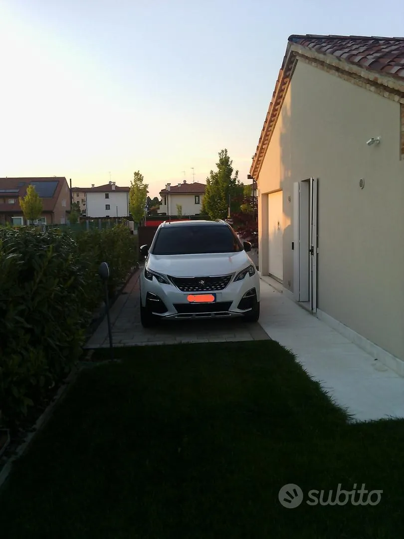 Peugeot 3008 2016 photo 2