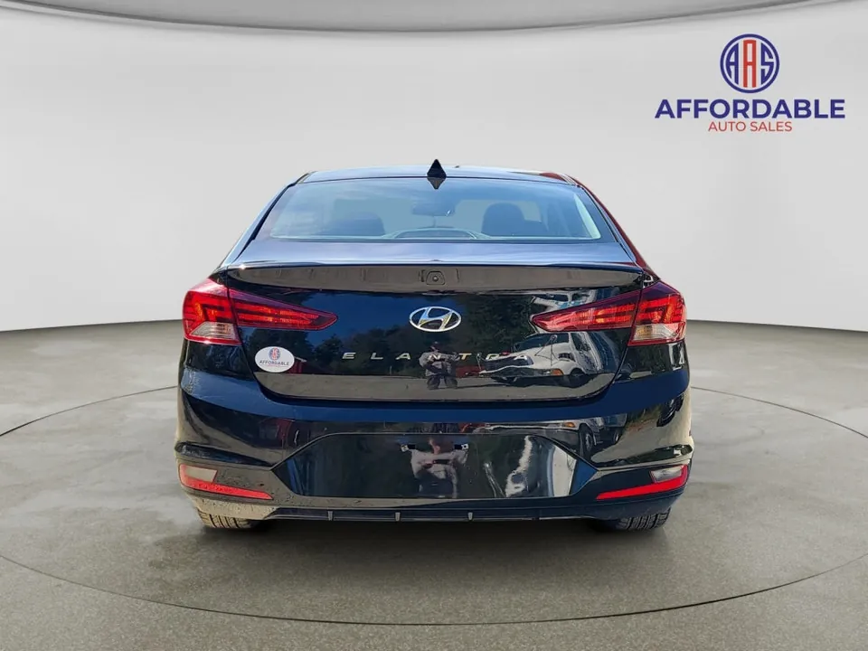 Hyundai Elantra 2020 photo 4