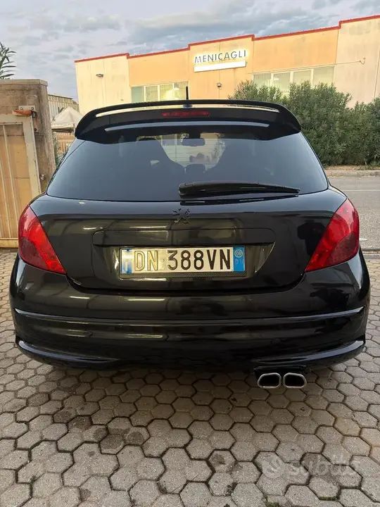 Peugeot 207 2008 photo 5