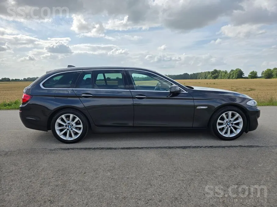 BMW 520 2013 photo 2