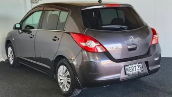 Nissan Tiida 2008 photo 5