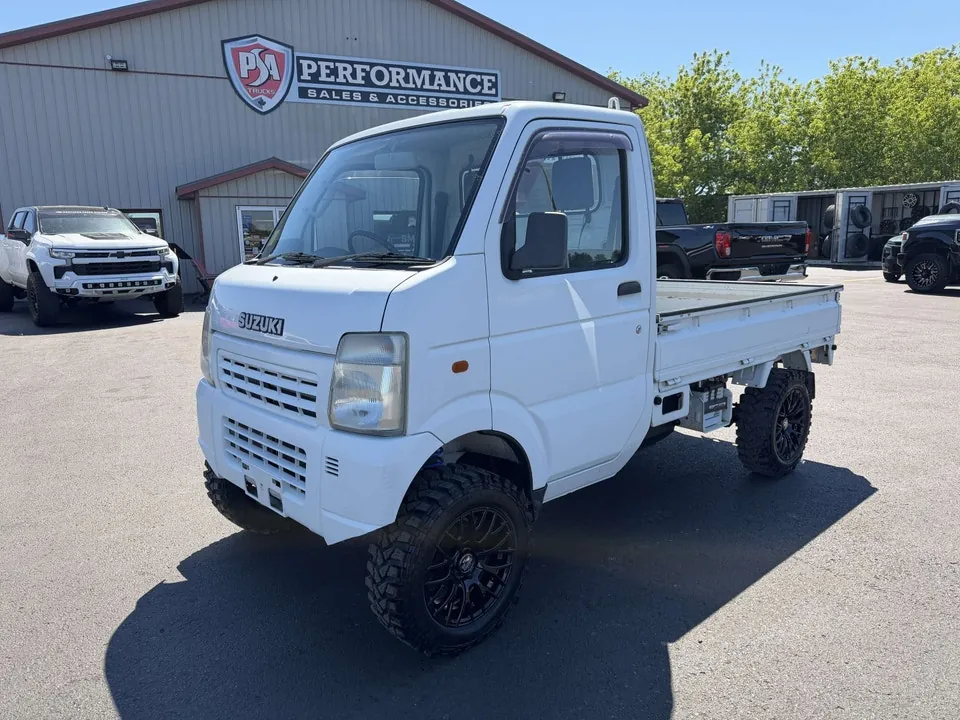 Suzuki Carry