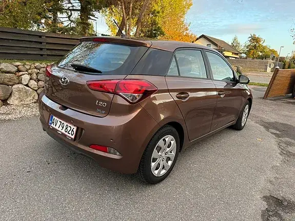 Hyundai I20 2015 photo 5