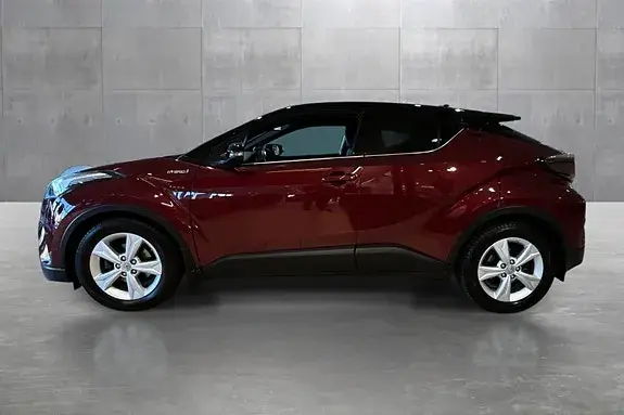 Toyota C-Hr 2018 photo 2