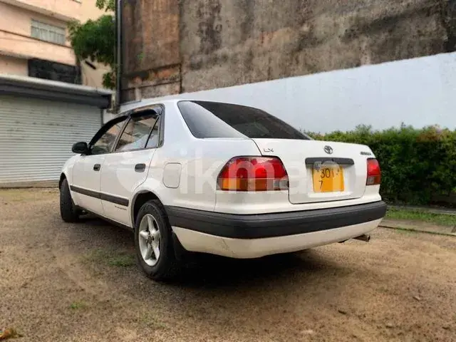 Toyota Corolla 1996 photo 3