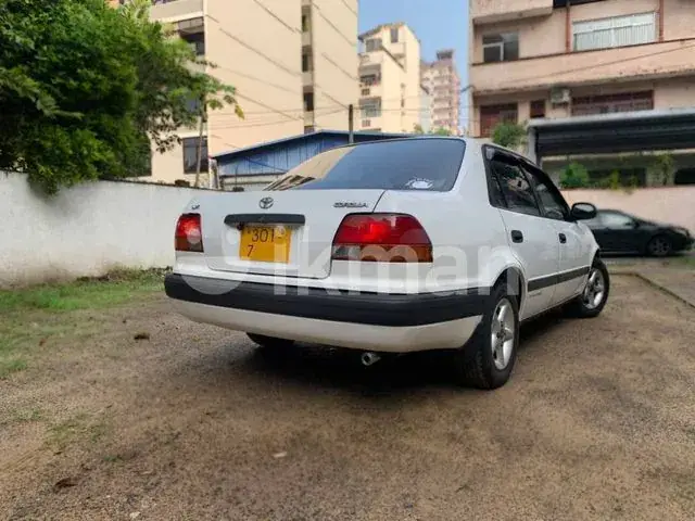 Toyota Corolla 1996 photo 2