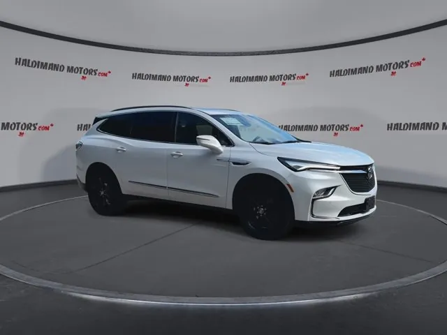 Buick Enclave 2024 photo 2