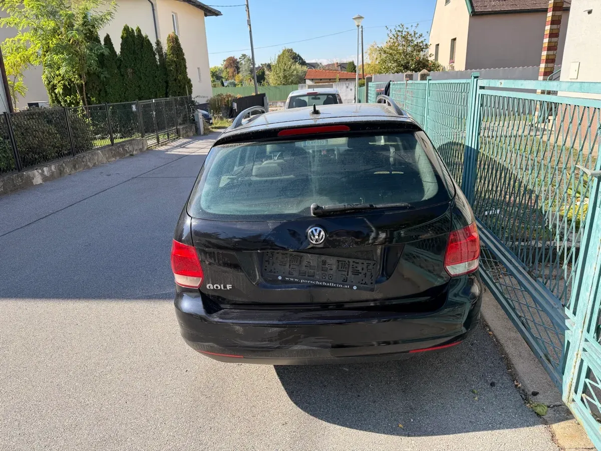 Volkswagen Golf 2009 photo 2