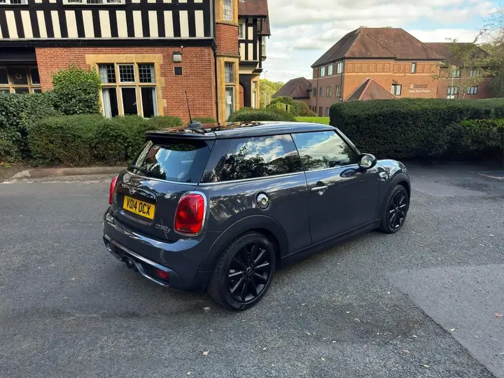 Mini Cooper S 2014 photo 5