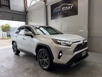 Toyota Rav4 2023 photo 2