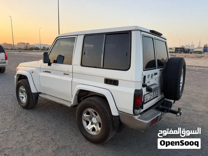 Toyota Land Cruiser 2018 photo 2