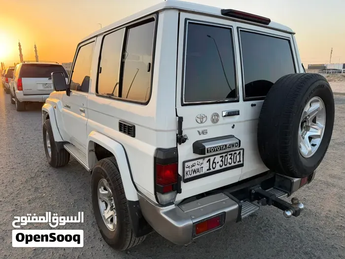 Toyota Land Cruiser 2018 photo 3