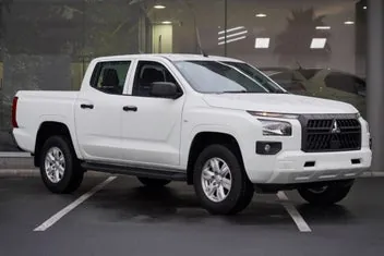 Mitsubishi Triton 2026 photo 2