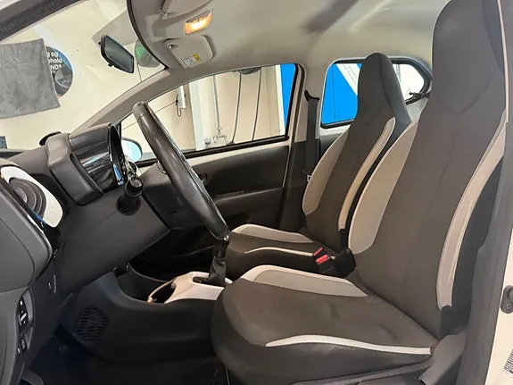 Toyota Aygo 2016 photo 5