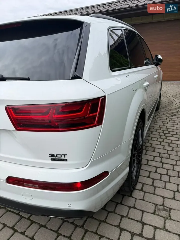 Audi Q7 2018 photo 3