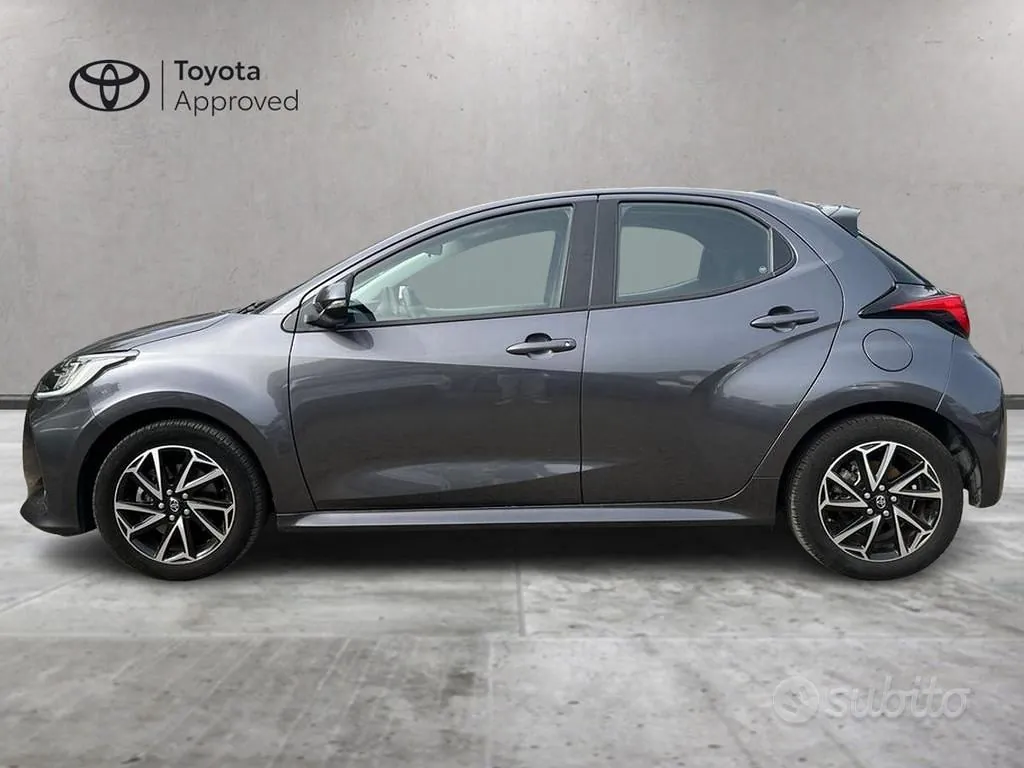 Toyota Yaris 2023 photo 5