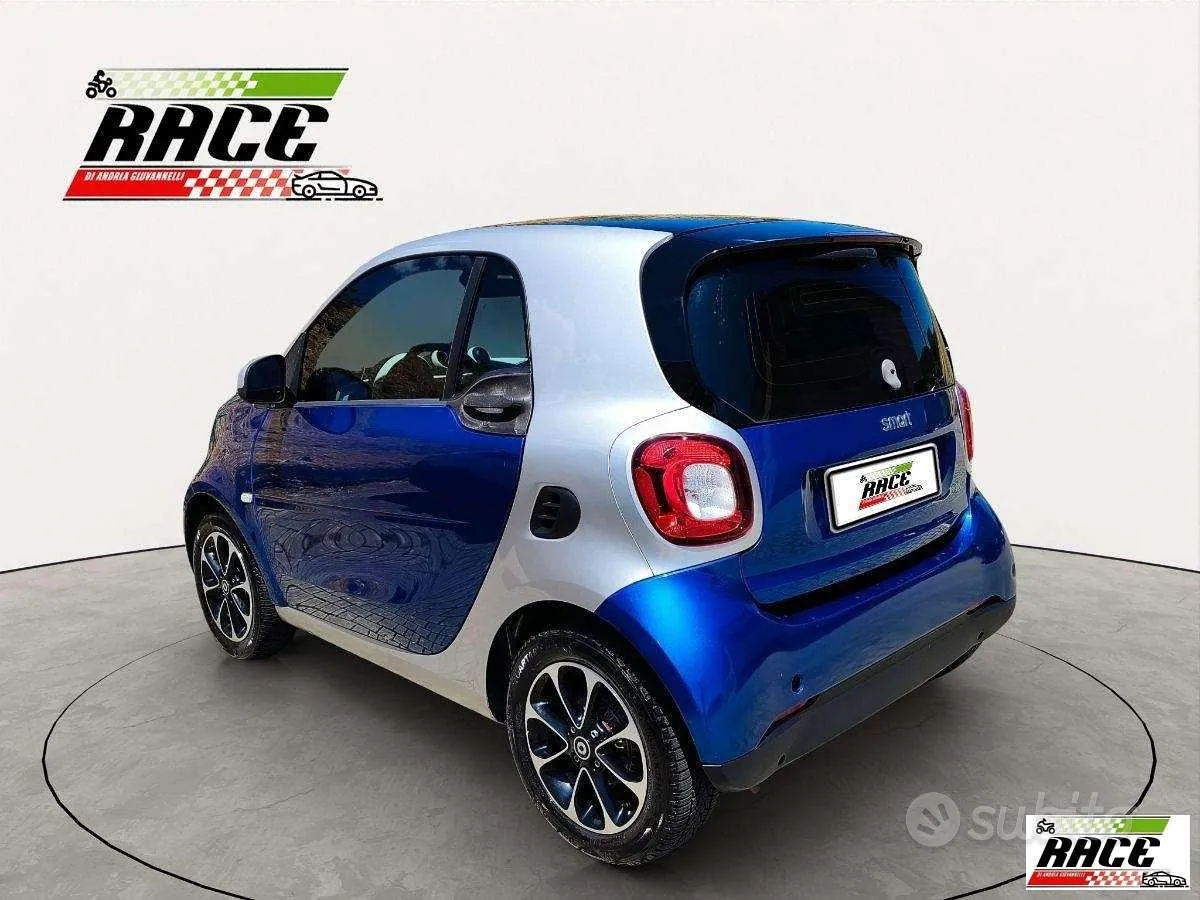 Smart Fortwo 2015 photo 4