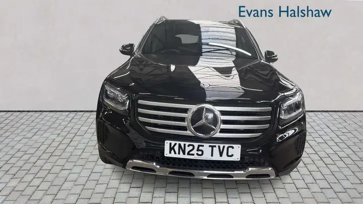 Mercedes-Benz Glb 2025 photo 4