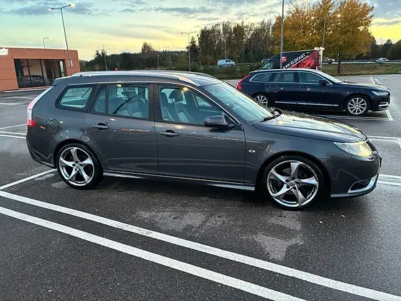 Saab 9-3 2009 photo 3