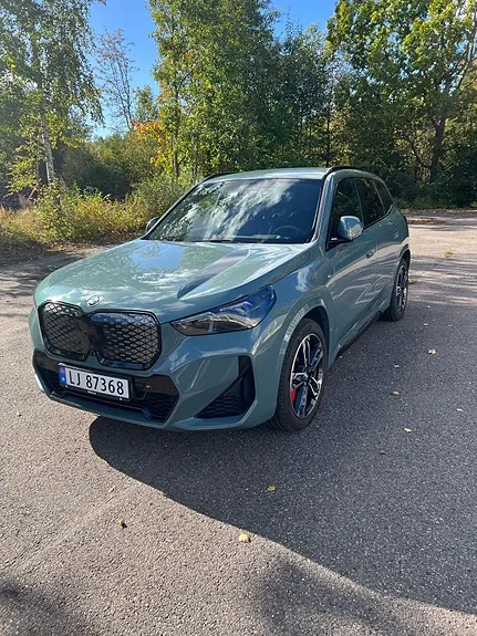 BMW Ix1 2025 photo 2