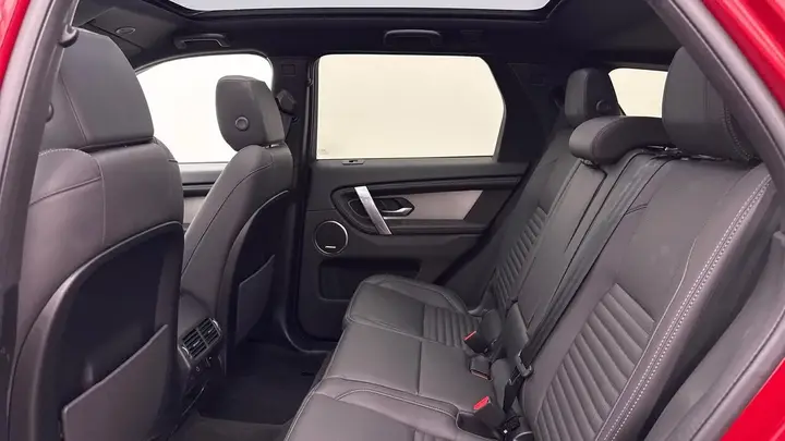 Land Rover Discovery Sport 2025 photo 4