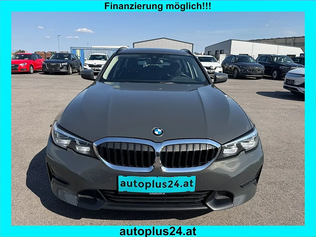 BMW 3 Series 2020 photo 2
