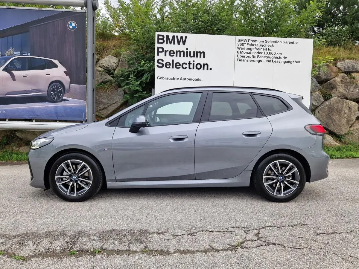BMW 2 Series 2025 photo 3