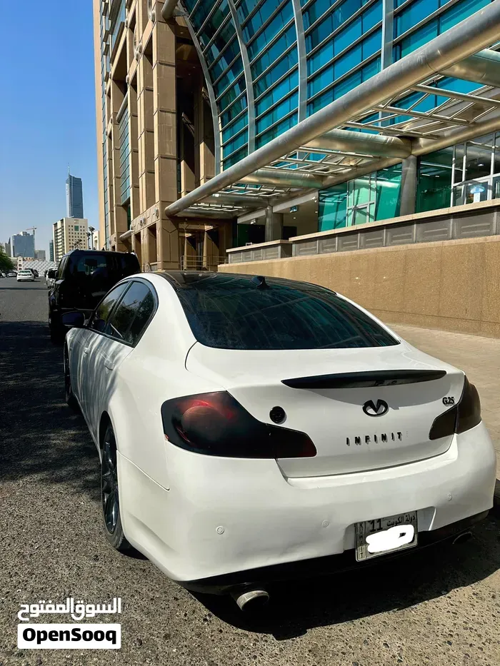 Infiniti G25 2014 photo 3